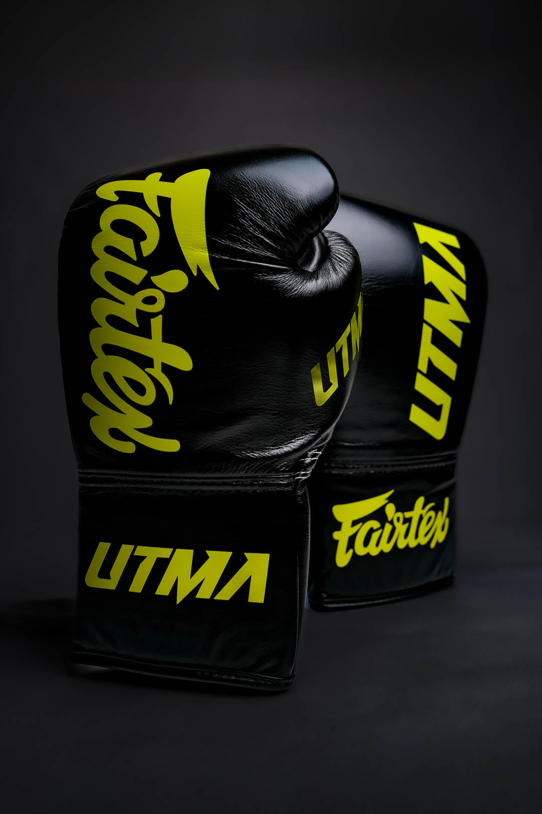 "Fairtex X UTMA" varžybinės bokso pirštinės - Signature