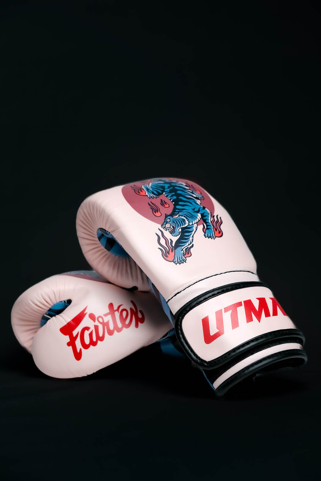 "Fairtex X UTMA" treniruočių bokso pirštinės - Beige