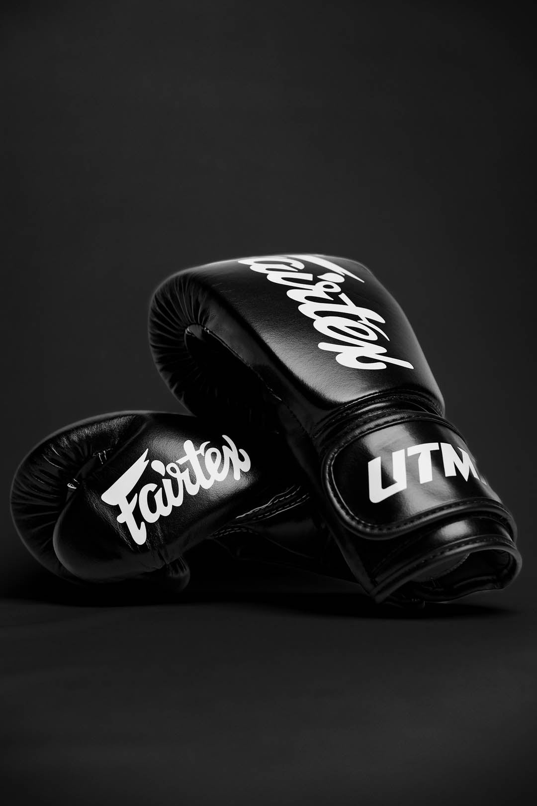 "Fairtex X UTMA" treniruočių bokso pirštinės- Classic